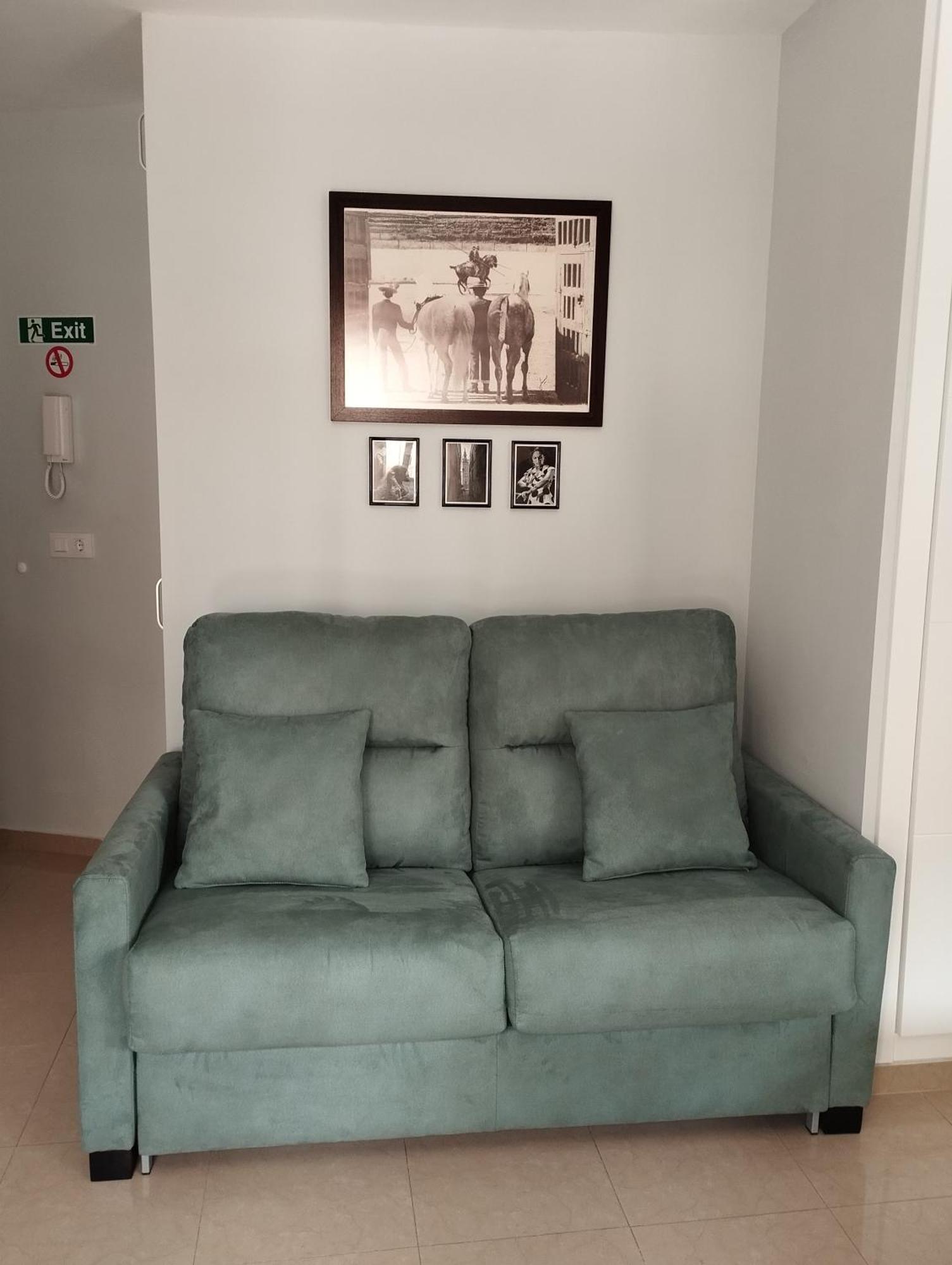 Apartamento La Fuente 27 Tomares Eksteriør bilde